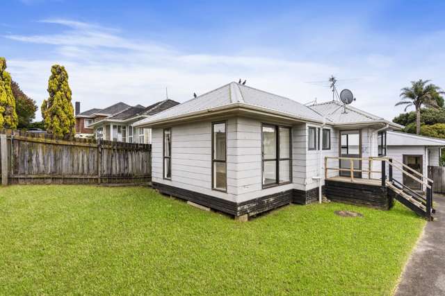 2-bedroom standalone home!