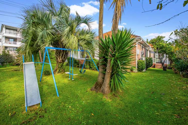 18 Martin Avenue Mount Albert_21