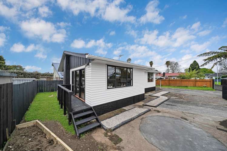 93a Mead Street Avondale_18
