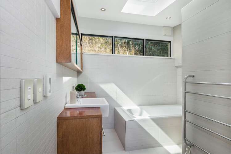 72 Owhiro Bay Parade Owhiro Bay_15