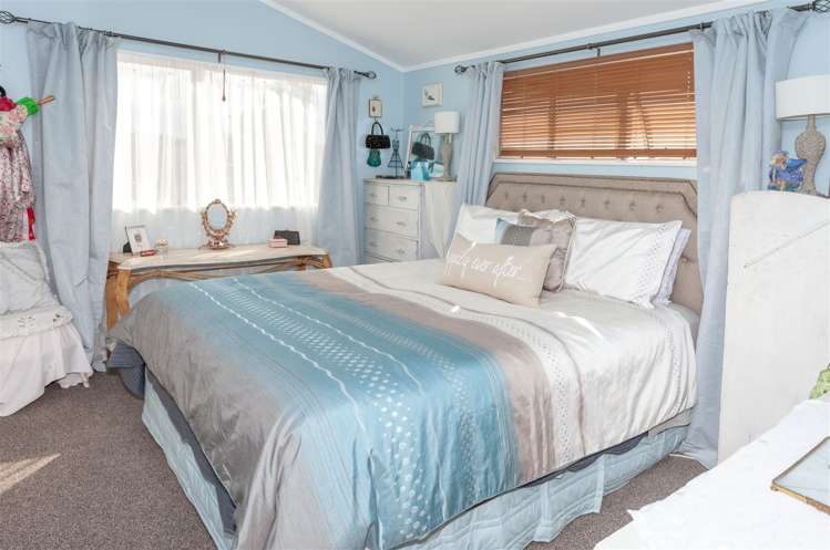 136 Lorraine Place Whangamata_10