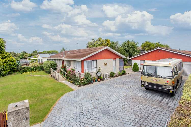 7 Main North Road Woodend_11