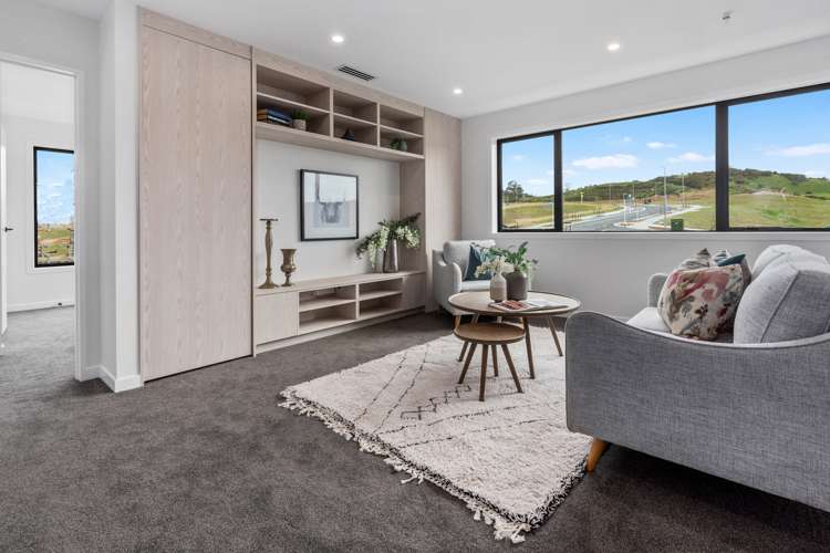 8 Kikorangi Drive Wainui_16