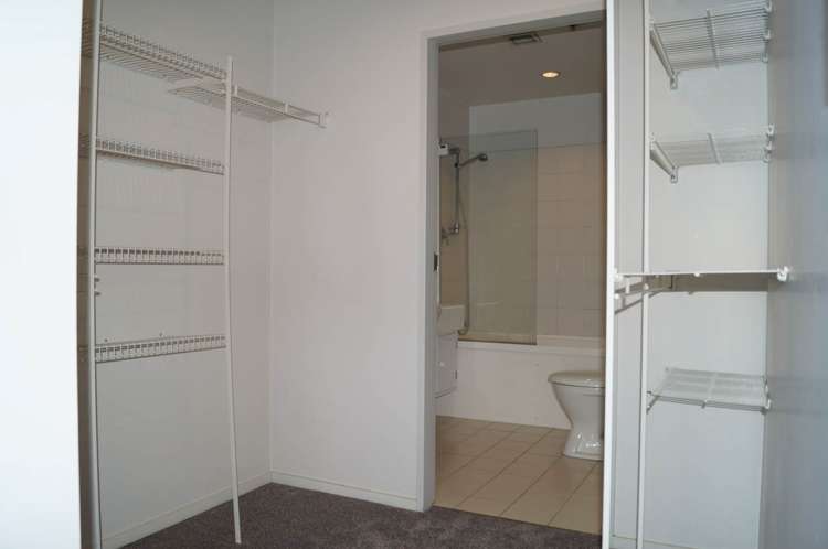 8j/205 Hobson Street Auckland Central_11