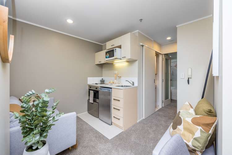 1014/72 Nelson Street Auckland Central_7