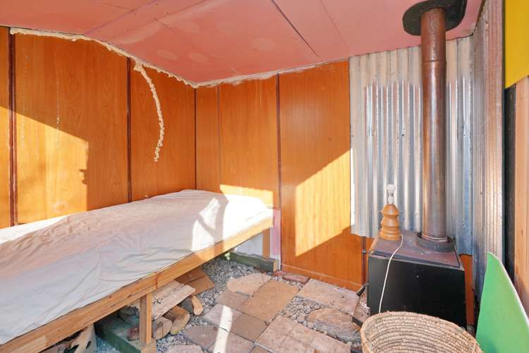 74b Dunns Avenue The Pines Beach_18