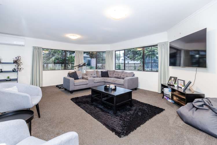 11 Greenough Place Rototuna_3