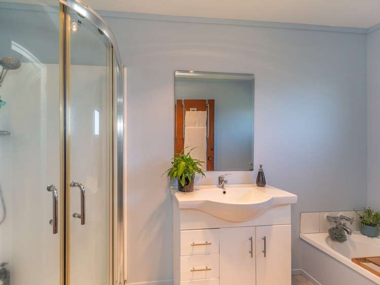 9 Martin Harvey Street Levin_11