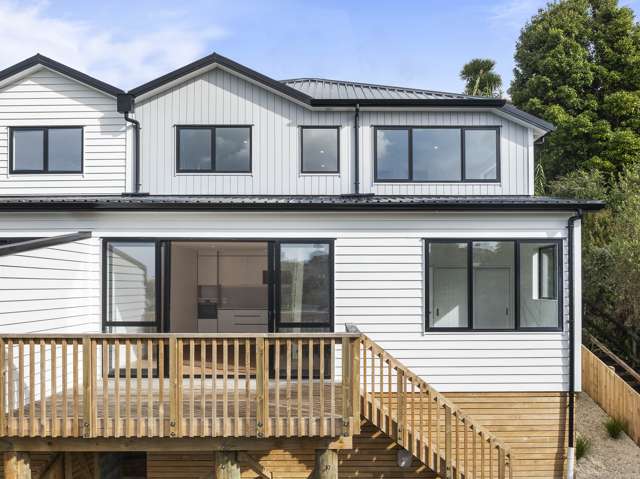 905e East Coast Road Northcross_1