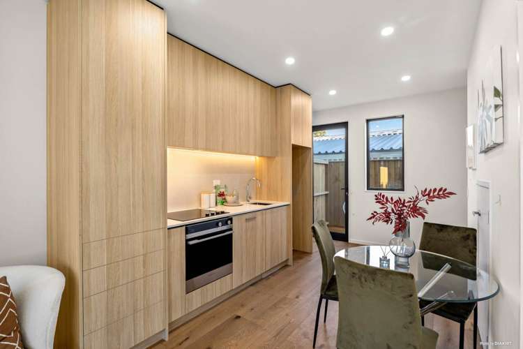 81 Hadlow Terrace Grey Lynn_5