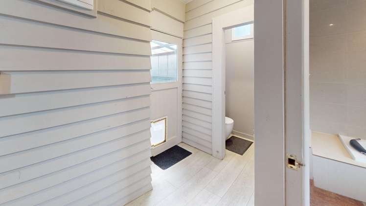 201 Fitzherbert Avenue 2147_5
