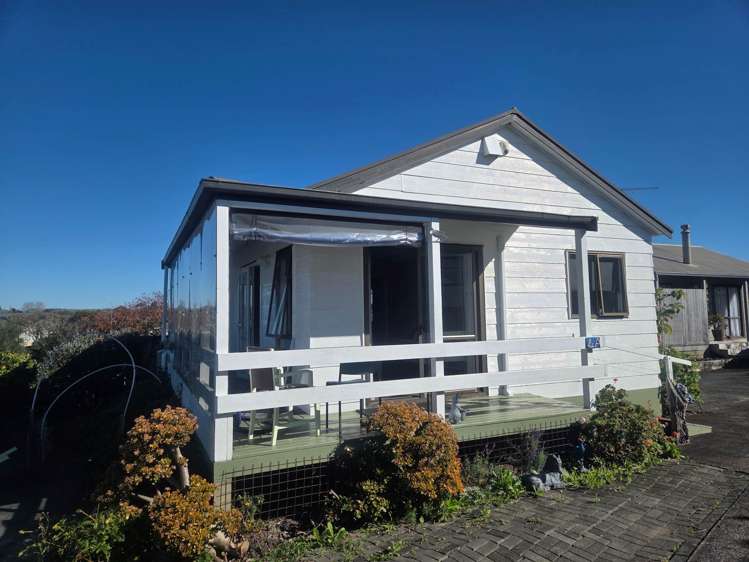 4A Fernleigh Avenue Waiuku_1