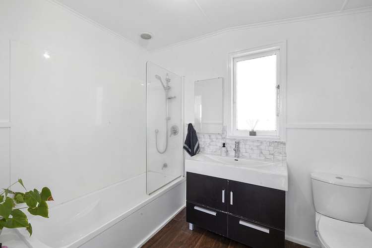 90 Smart Road Glen Avon_13