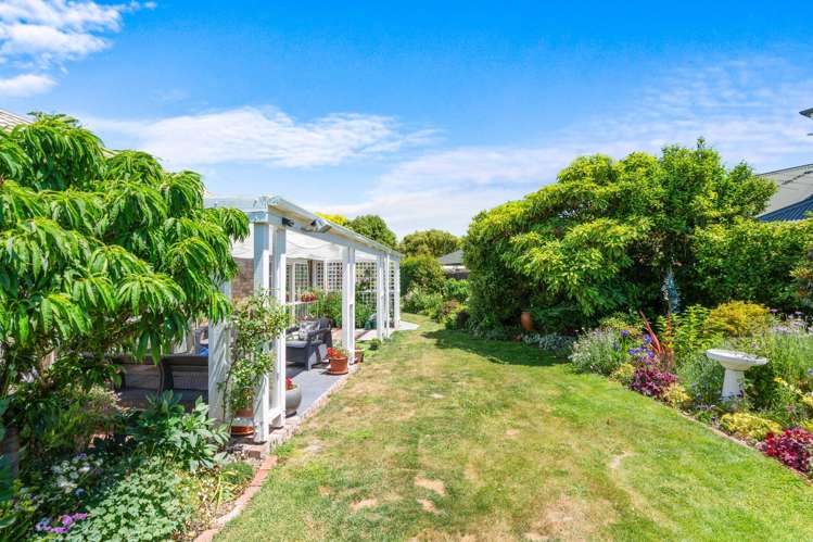 50b Karnak Crescent Russley_15