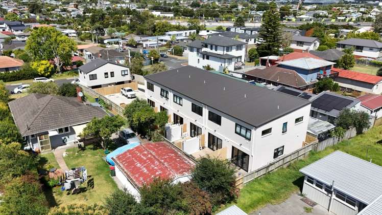 15 Toru Street Te Atatu Peninsula_12