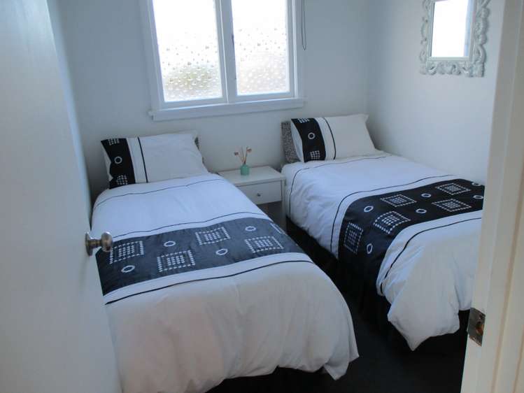 20 Rata Street Kaka Point_6