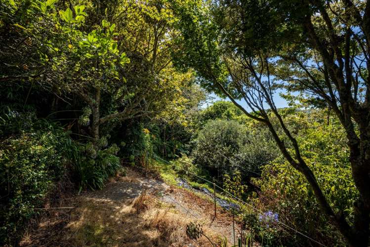 13 Lindaver Grove Merrilands_25