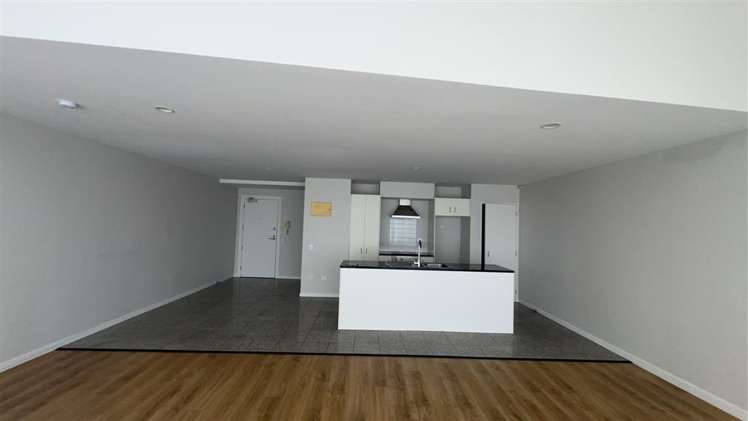 2F/1C Queen Mary Ave 1662_7