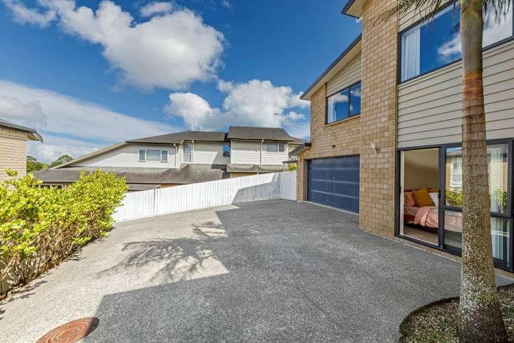 4 Ohau Court Fairview Heights_26