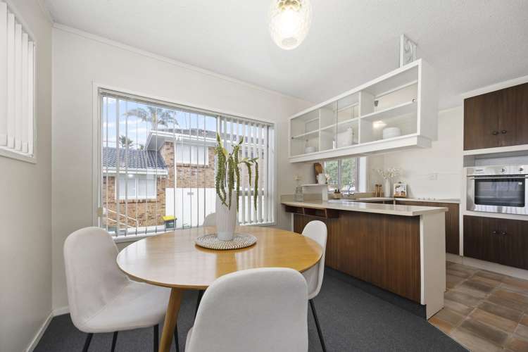 2/240 Onewa Road Birkenhead_5