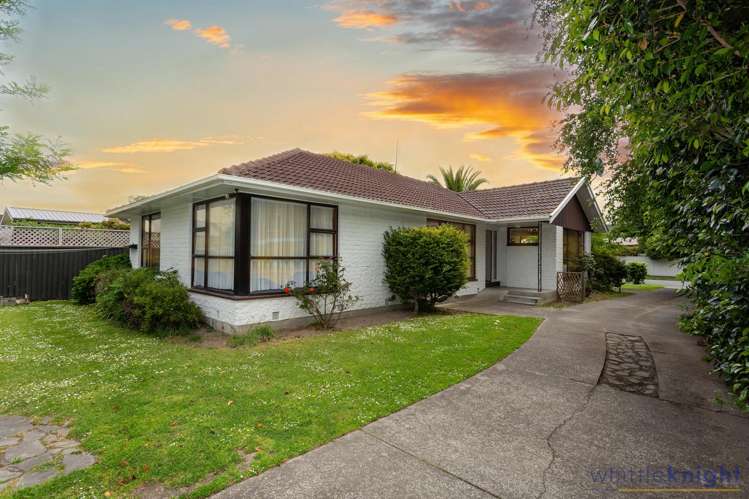 24 Glenharrow Avenue Avonhead_13