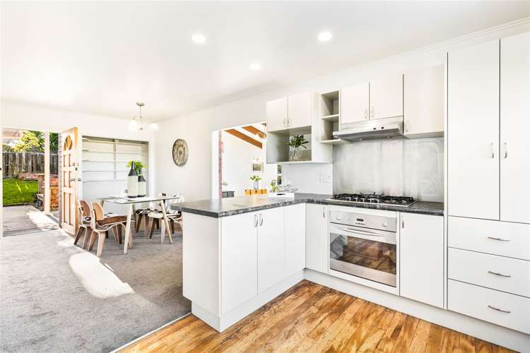 122 Matipo Road Te Atatu Peninsula_11