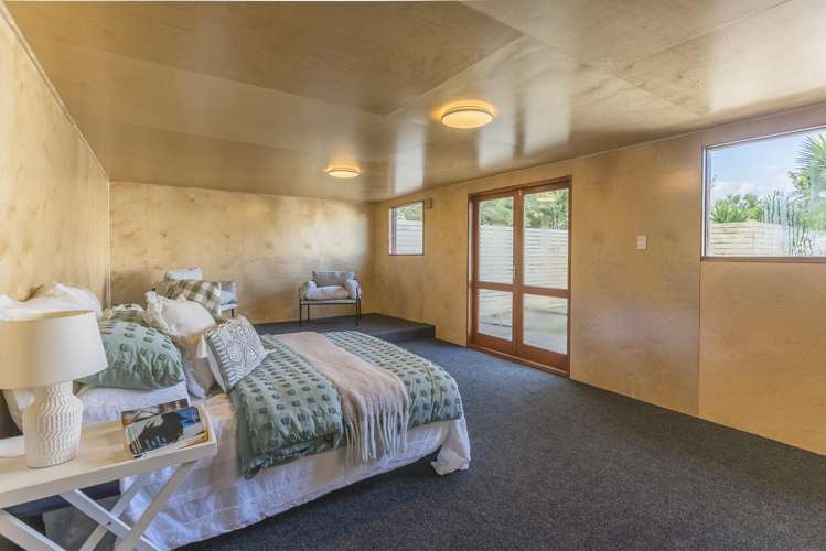 51 Eatwell Avenue Paraparaumu Beach_24