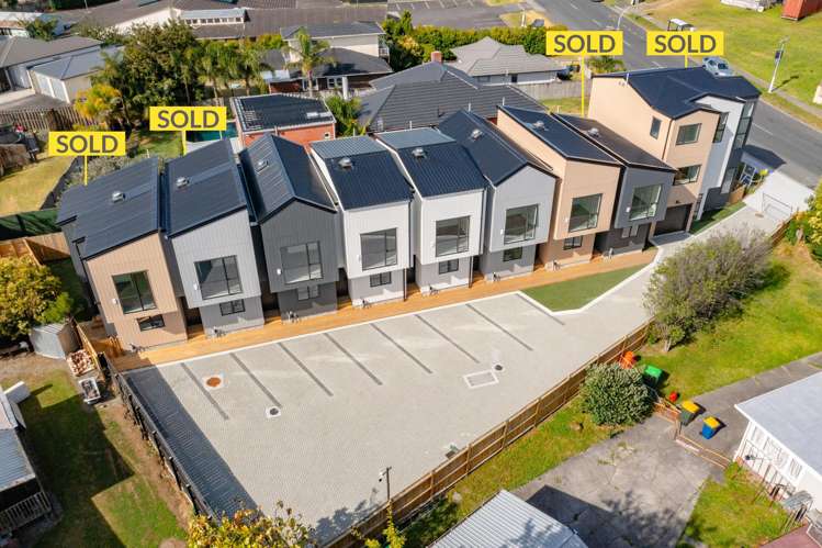 2/442 Old Te Atatu Road_0