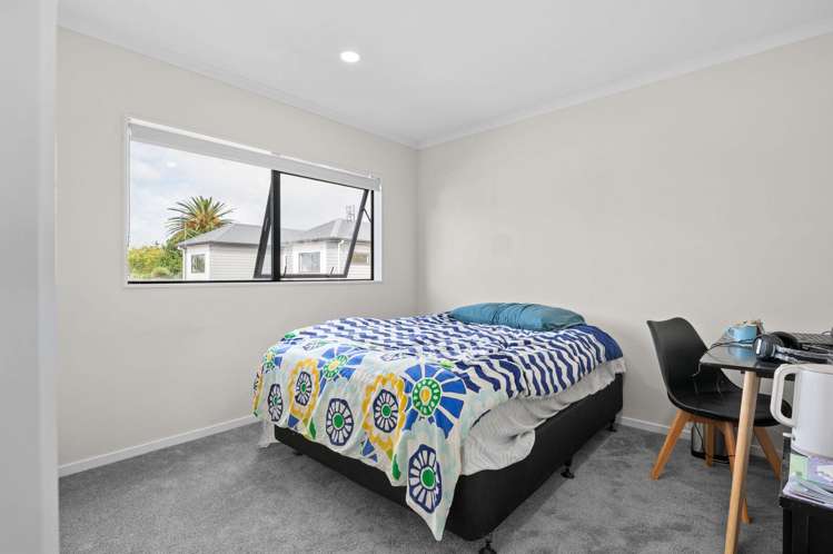 1/23 Tudor Crescent Chedworth_12