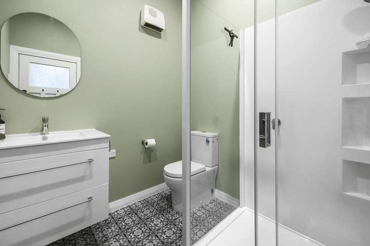 170 Glenpark Avenue Maryhill_18