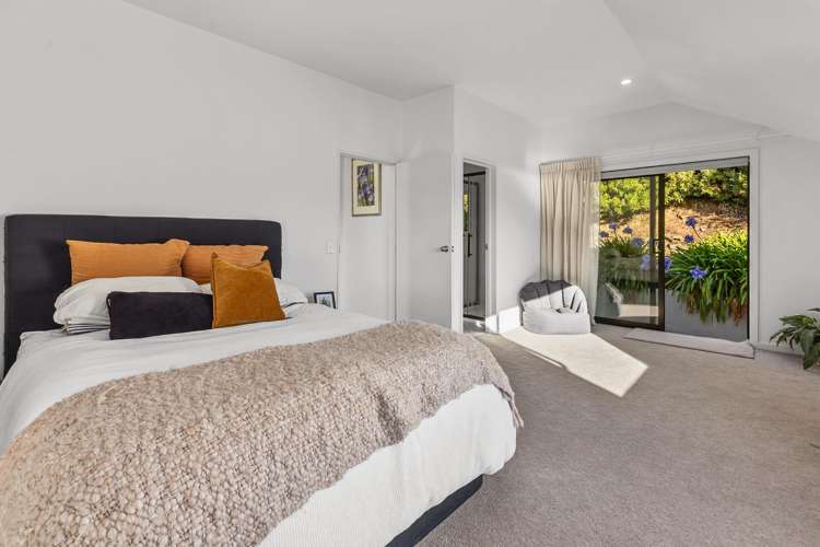 8 Elizabeth Place Kelvin Heights_13