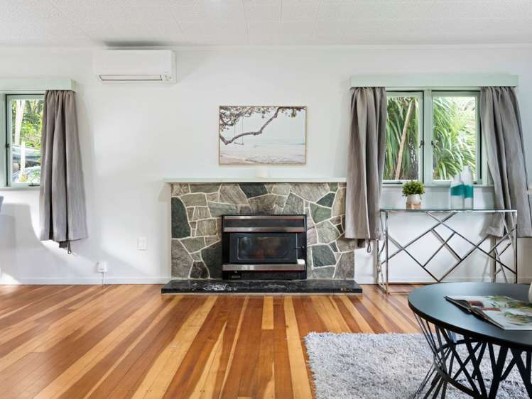 42 West Lynn Road Titirangi_6