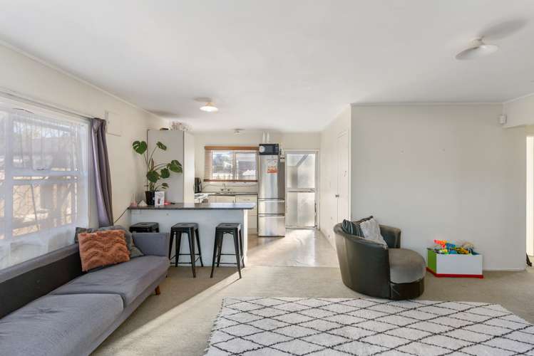 39 Rollerson Street Papakura_3