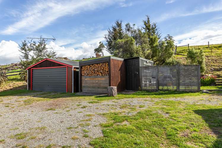 109 Mountain Road Oxford_17