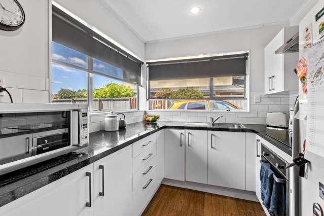 2/19 Molesworth Place Somerfield_1