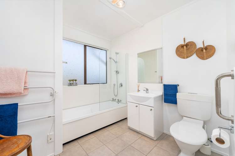 24 Fraser Drive Feilding_14