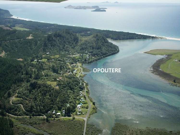 313 Opoutere Road Opoutere_10