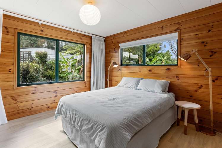 5 Leah Road Wharekaho_13