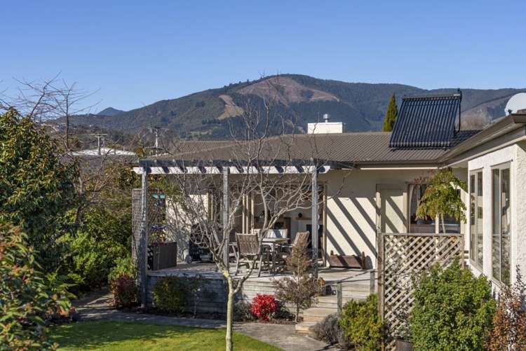 18 Reeves Street Stoke_22