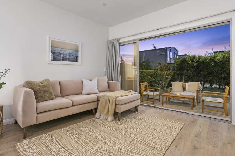 8 Myland Drive Hobsonville_9