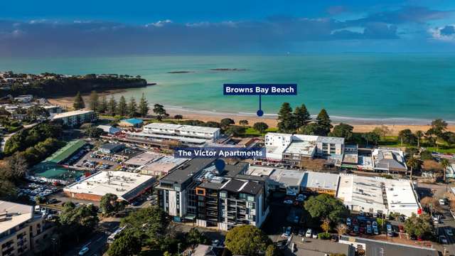 Beachside style at the heart of Browns Bay