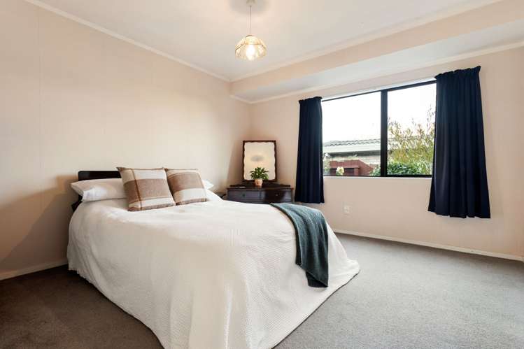 11 Cherrywood Street Pukete_12