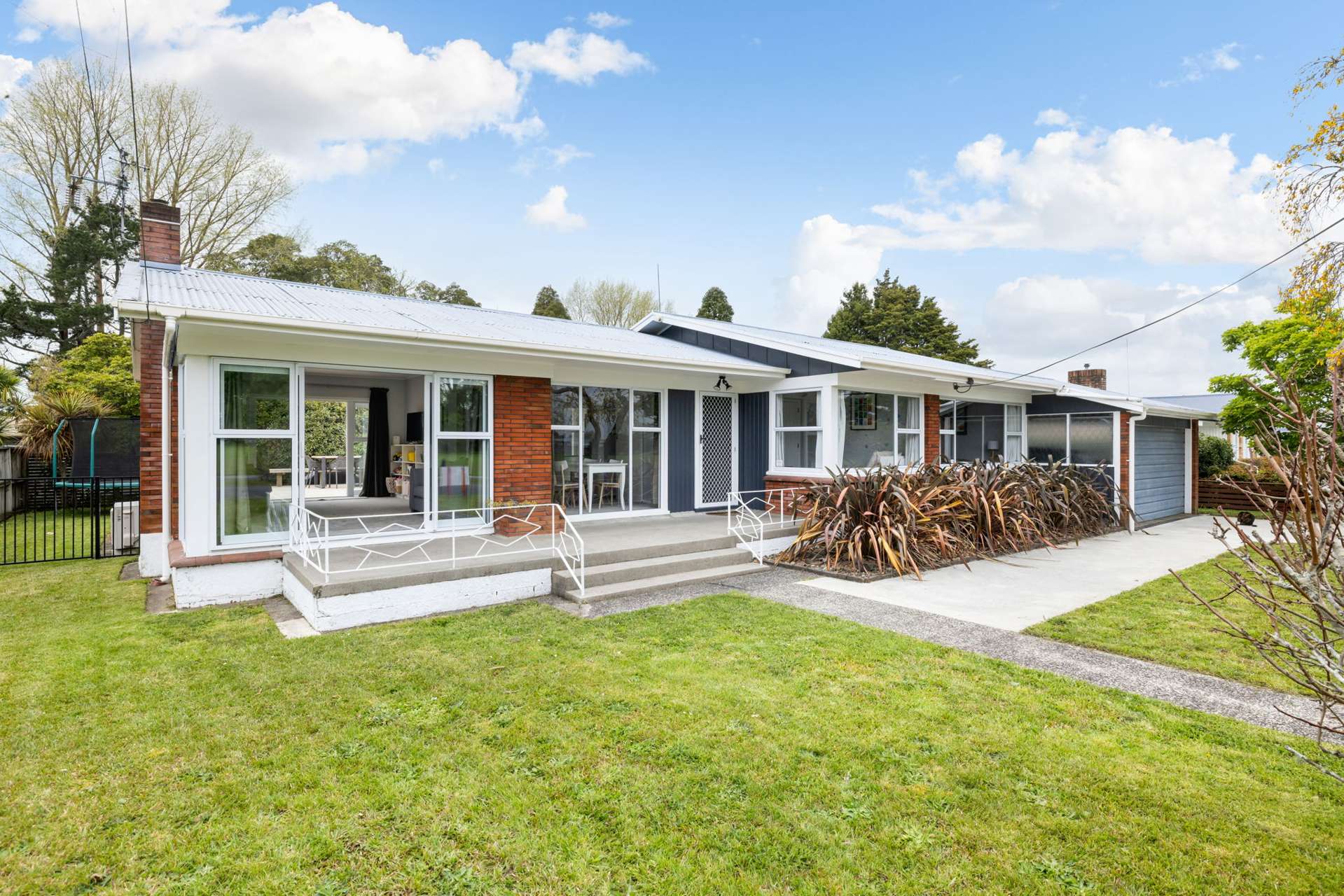 34 Carlyle Avenue Chartwell_0