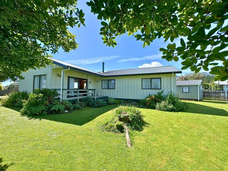 64 Abel Tasman Drive_0