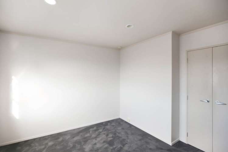 4/6 Porters Avenue Eden Terrace_6