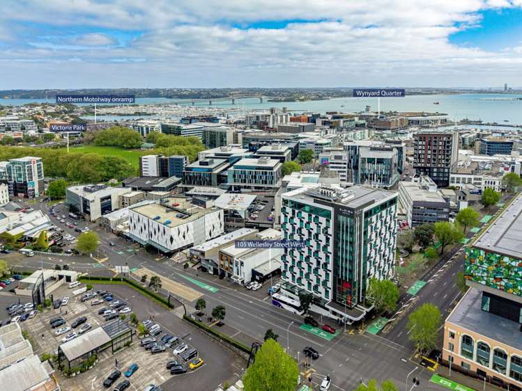 105 Wellesley Street West City Centre_14