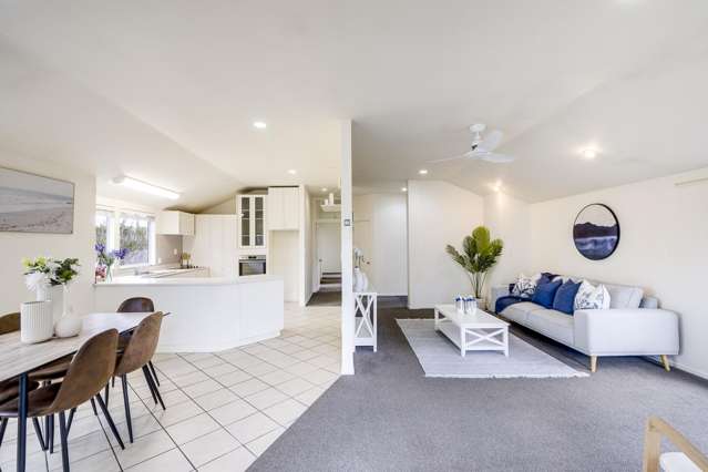 495 Lawn Road Clive_3