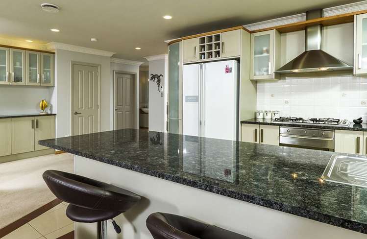 75 Roberta Crescent Orewa_10