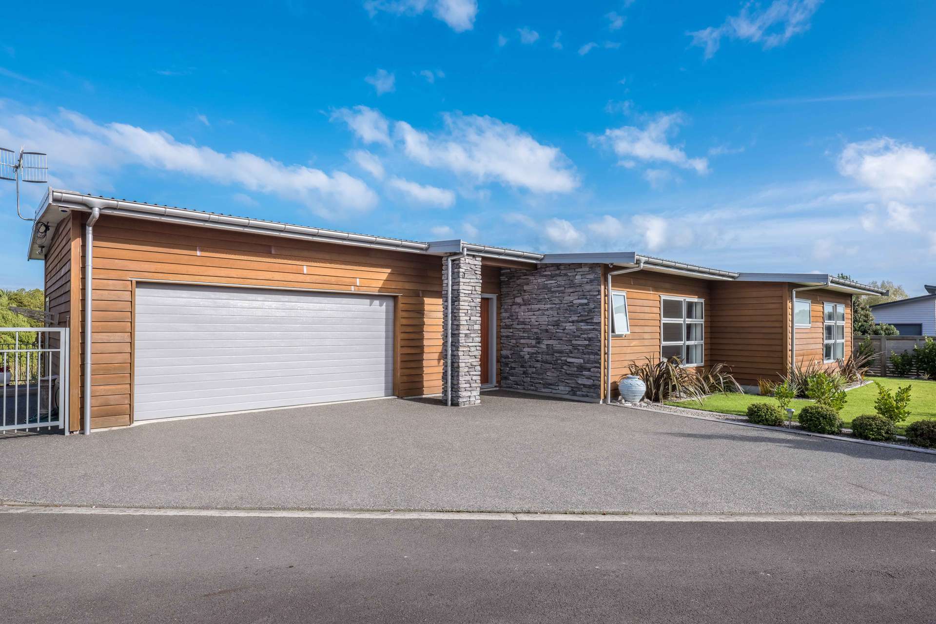 2 Caterer Lane Paraparaumu_0