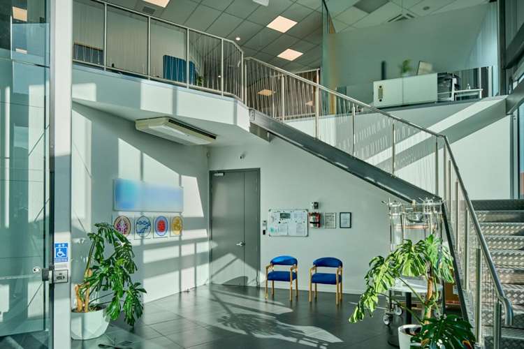 207 Gracefield Road Gracefield_5